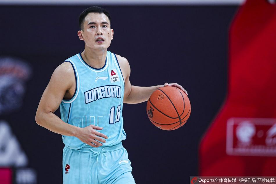 [CBA联赛]上海121：88胜青岛