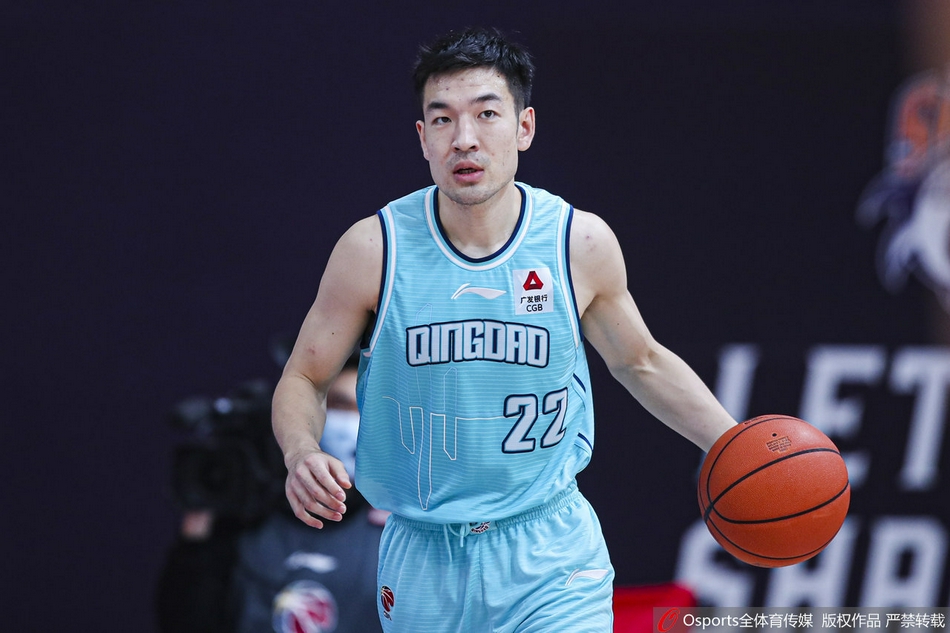 [CBA联赛]上海121：88胜青岛