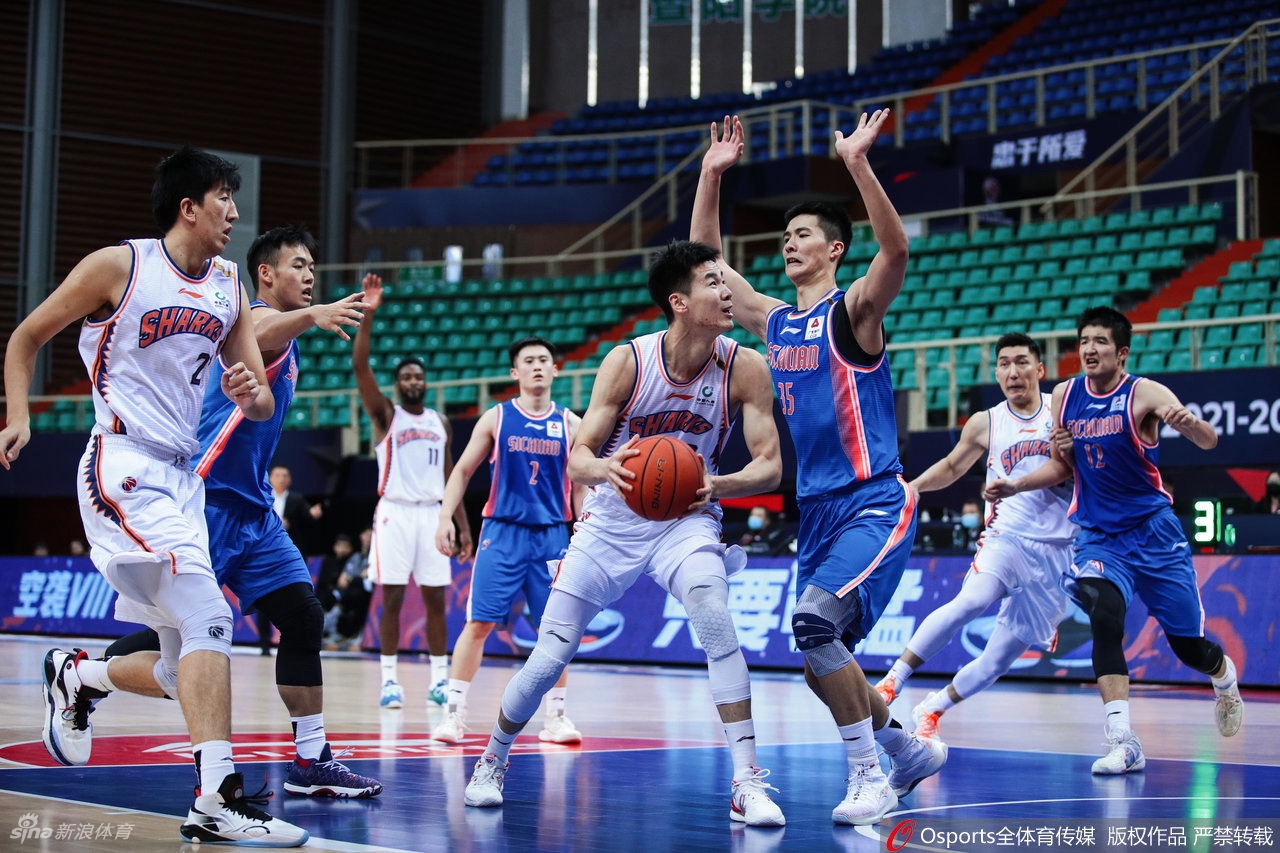 [CBA]上海115-97四川 王哲林21分13篮板
