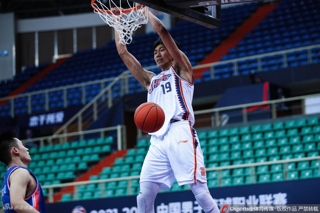 [CBA]上海115-97四川 王哲林21分13篮板