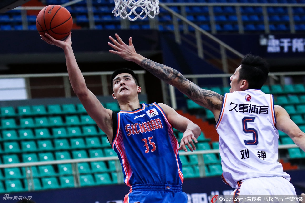 [CBA]上海115-97四川 王哲林21分13篮板