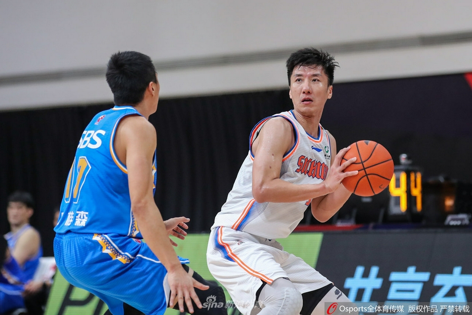 [CBA联赛]四川金荣实业100：90胜福建浔兴股份