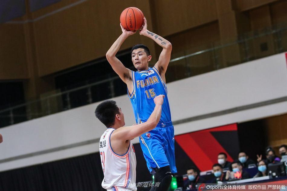 [CBA联赛]四川金荣实业100：90胜福建浔兴股份