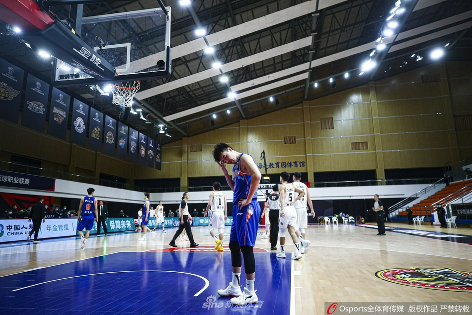 [CBA联赛]九台农商银行88：86胜新疆伊力王酒