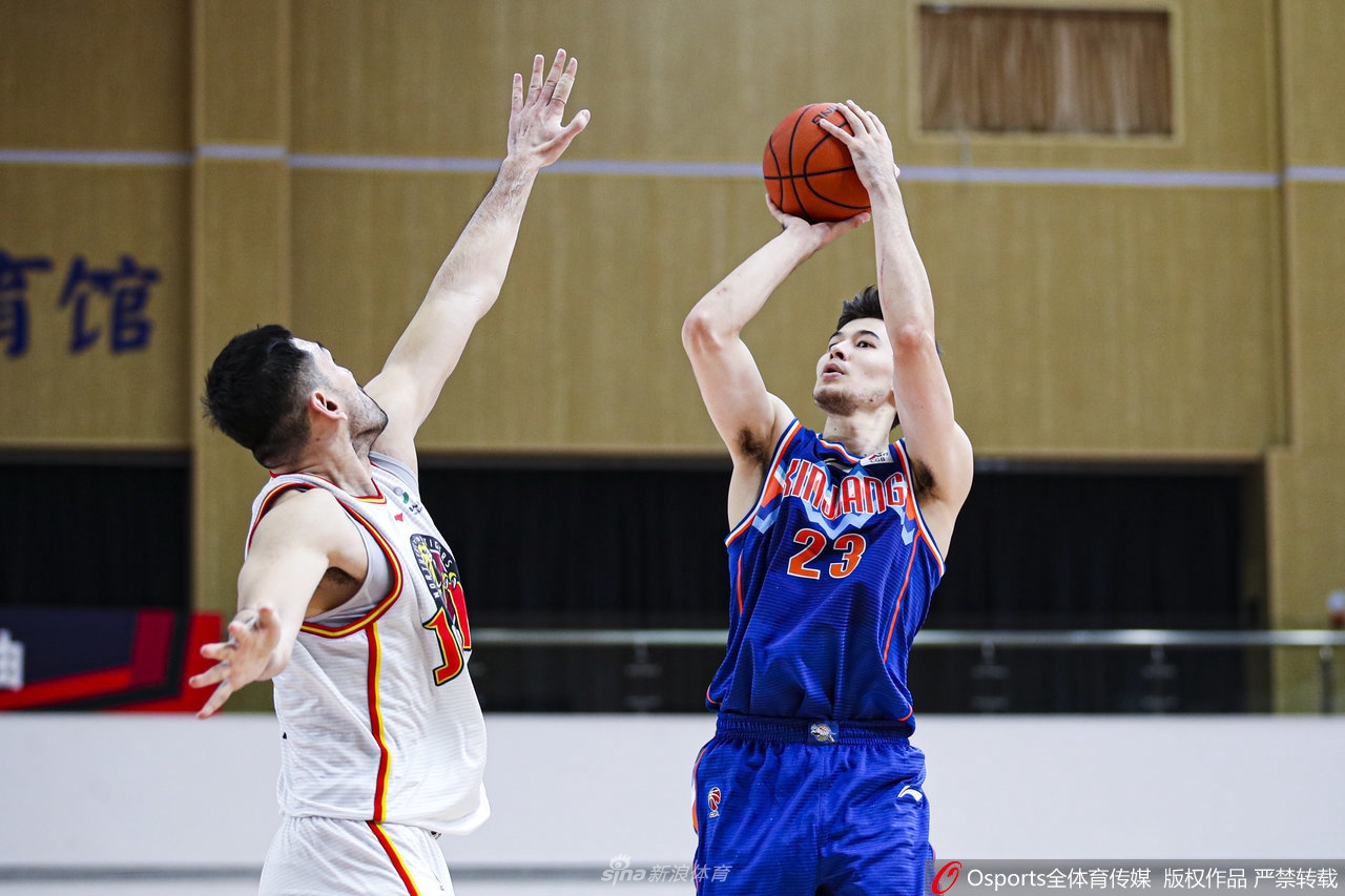 [CBA联赛]九台农商银行88：86胜新疆伊力王酒