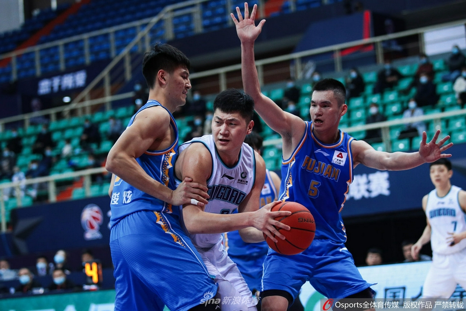 [CBA联赛]青岛每日优鲜99：91胜福建浔兴股份