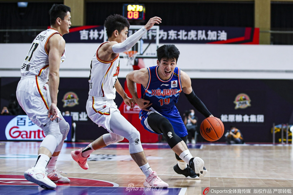 [CBA联赛]九台农商银行88：86胜新疆伊力王酒