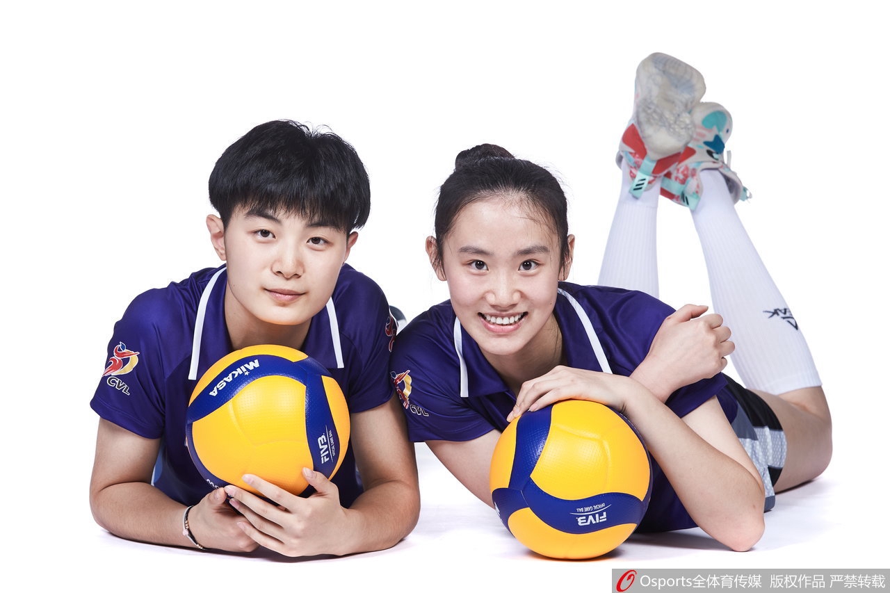 河北女排拍摄排超联赛官方写真