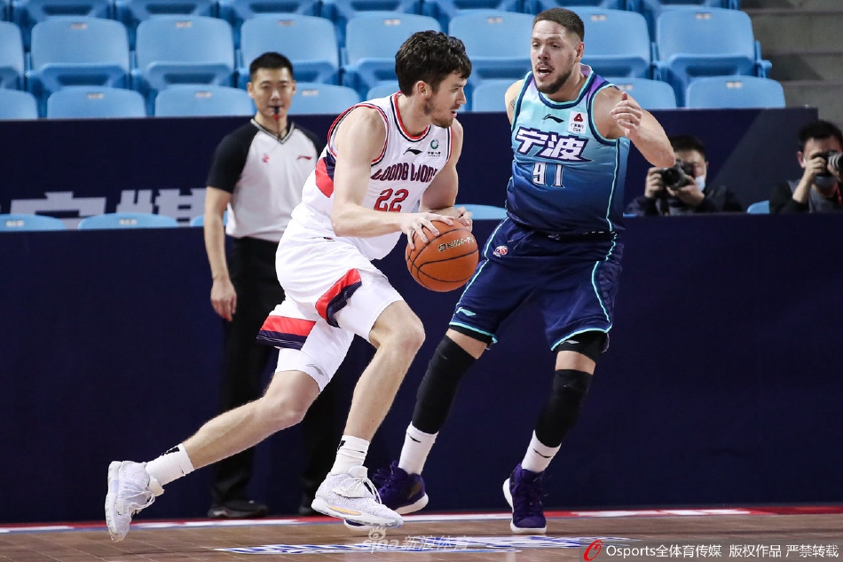 [CBA联赛]宁波105：125负广州