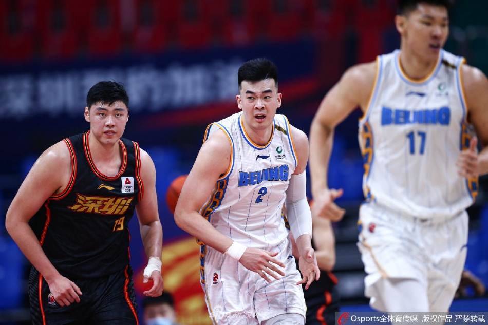 [CBA联赛]深圳104-97北京首钢