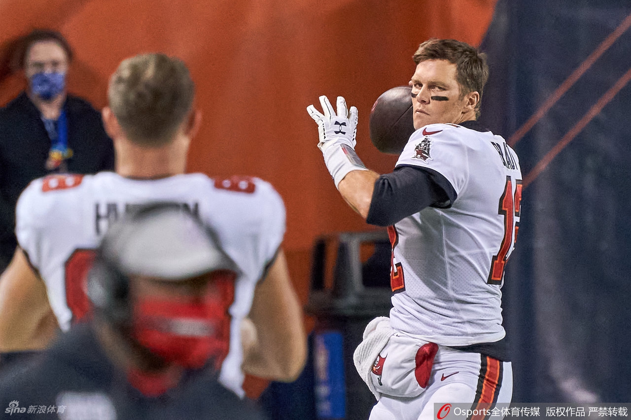 NFL官方宣布布雷迪赛季后退役