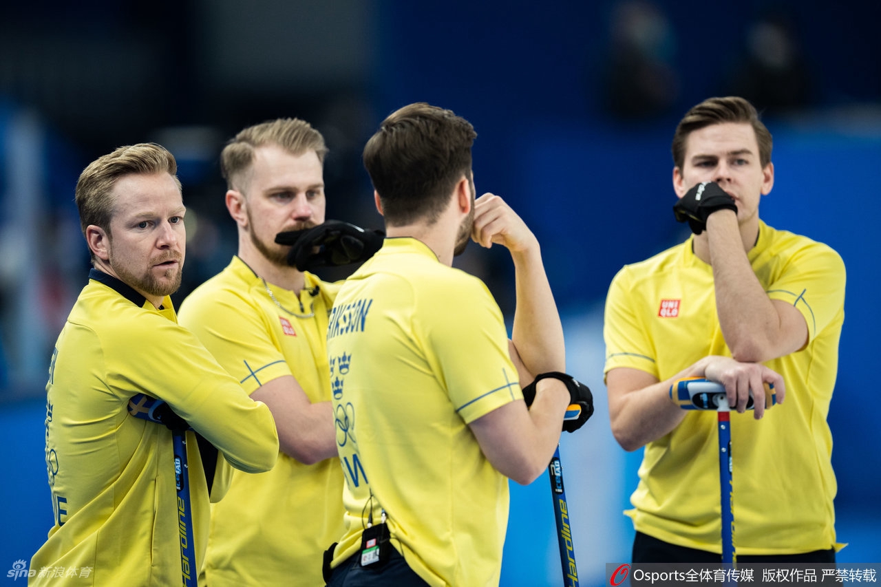 男子冰壶中国队对阵瑞典队