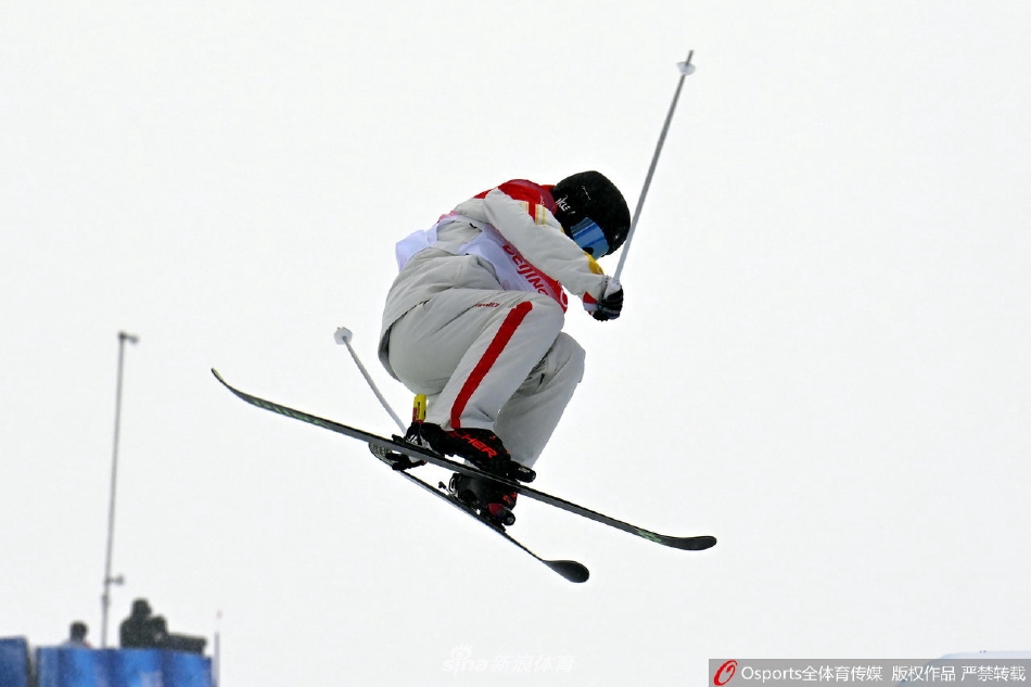 毛秉强/何炳含/王海卓出战U型池资格赛