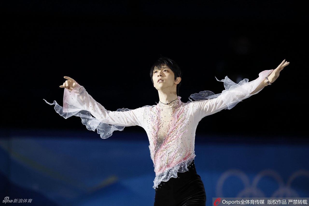 花滑表演赛羽生结弦演绎《春天来了》