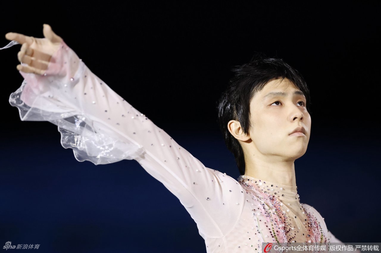 花滑表演赛羽生结弦演绎《春天来了》