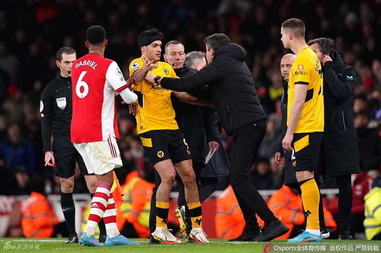 [英超]阿森纳2-1狼队 卡泽特补时绝杀