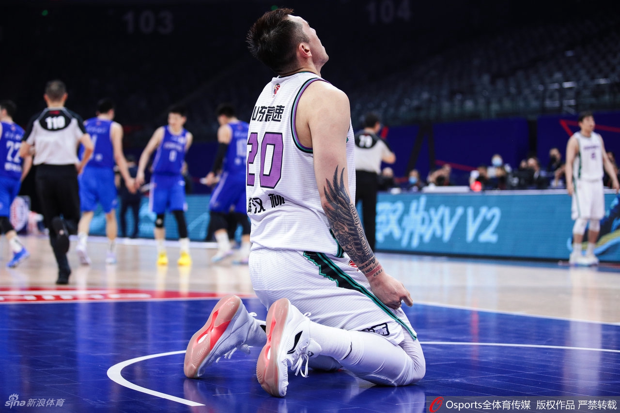 [CBA]天津117-114险胜山东