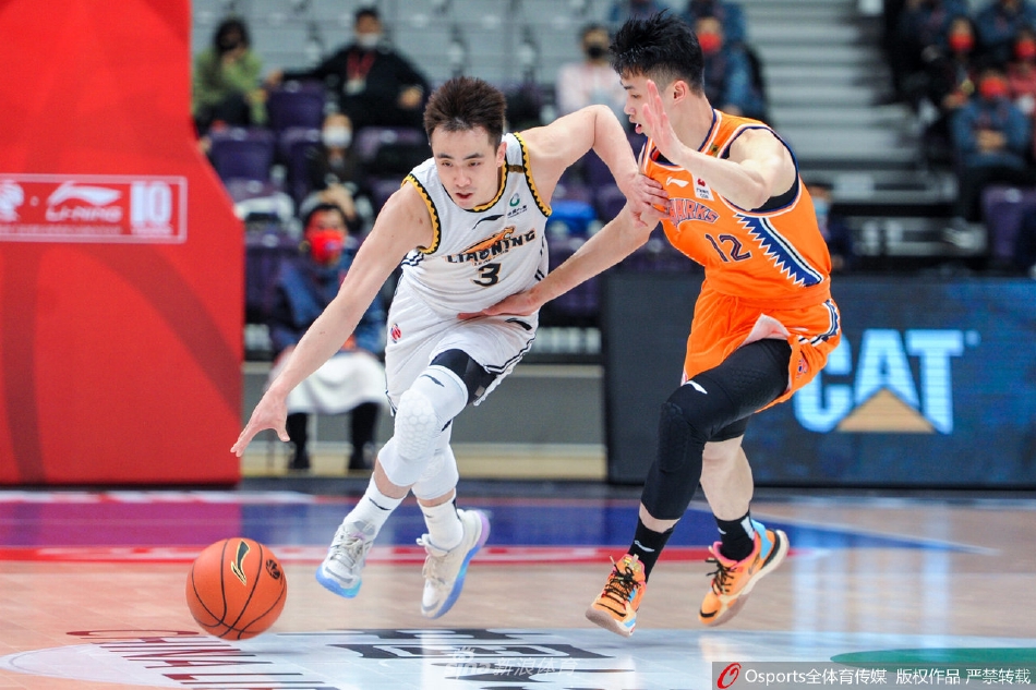[CBA联赛]辽宁100：102负上海