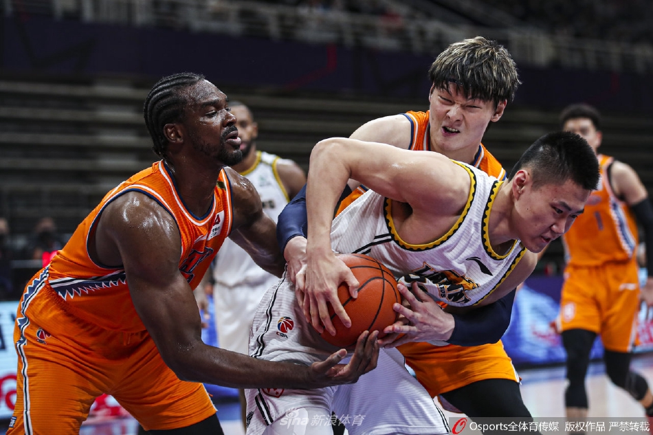 [CBA联赛]辽宁100：102负上海