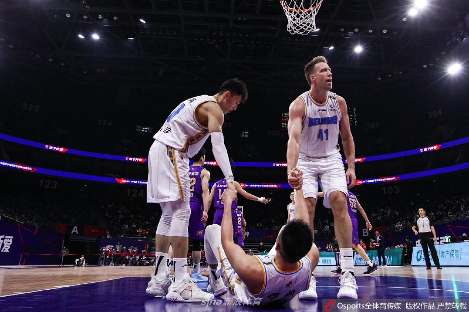 [CBA联赛]首钢83：79胜北控