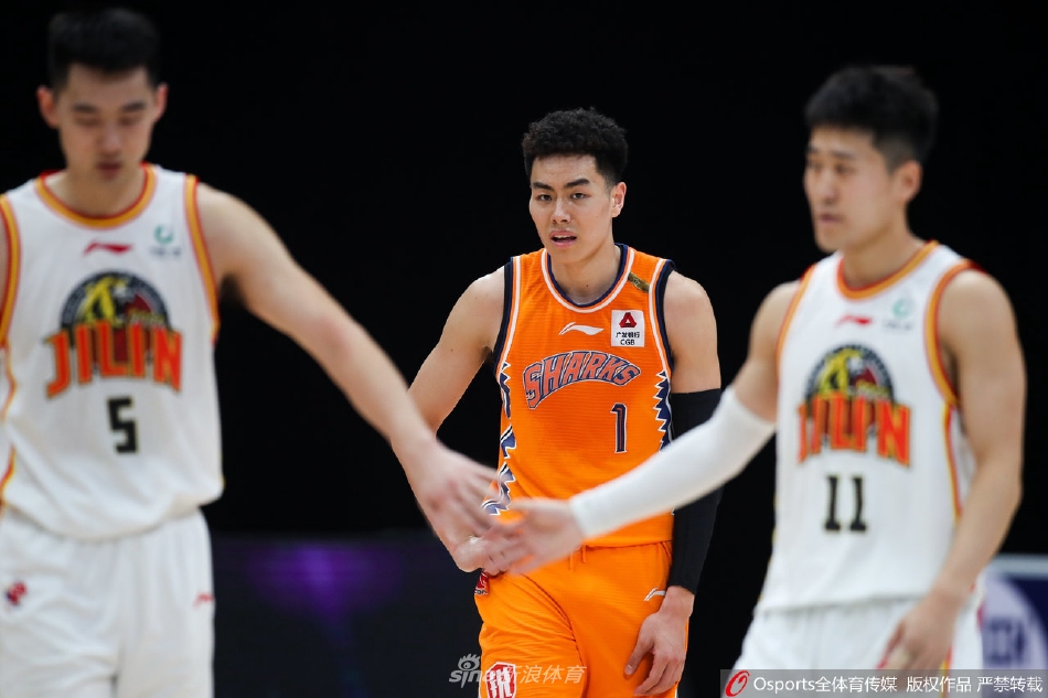 [CBA联赛]吉林118：108胜上海