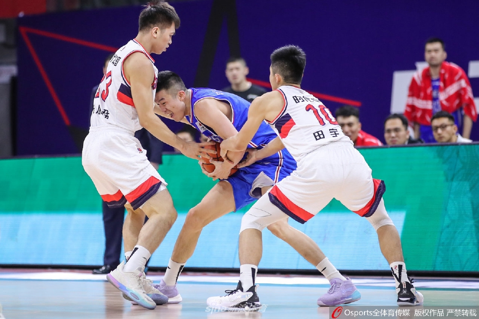 [CBA联赛]广州98：113负天津