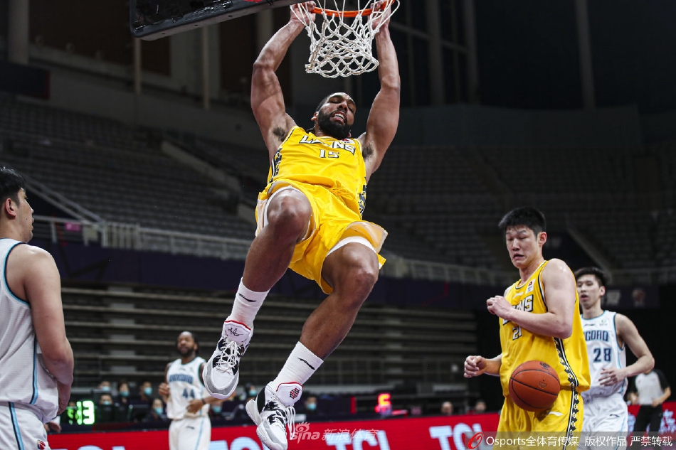 [CBA联赛]青岛89：121负浙江