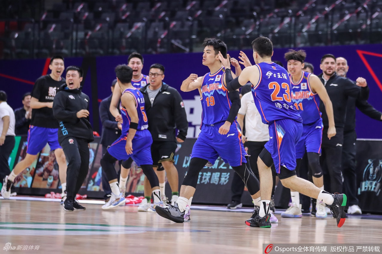 [CBA]深圳115-116新疆 于德豪三分绝杀