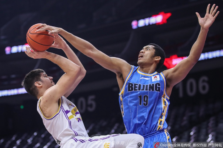 [CBA联赛]北京控股81：97负北京首钢