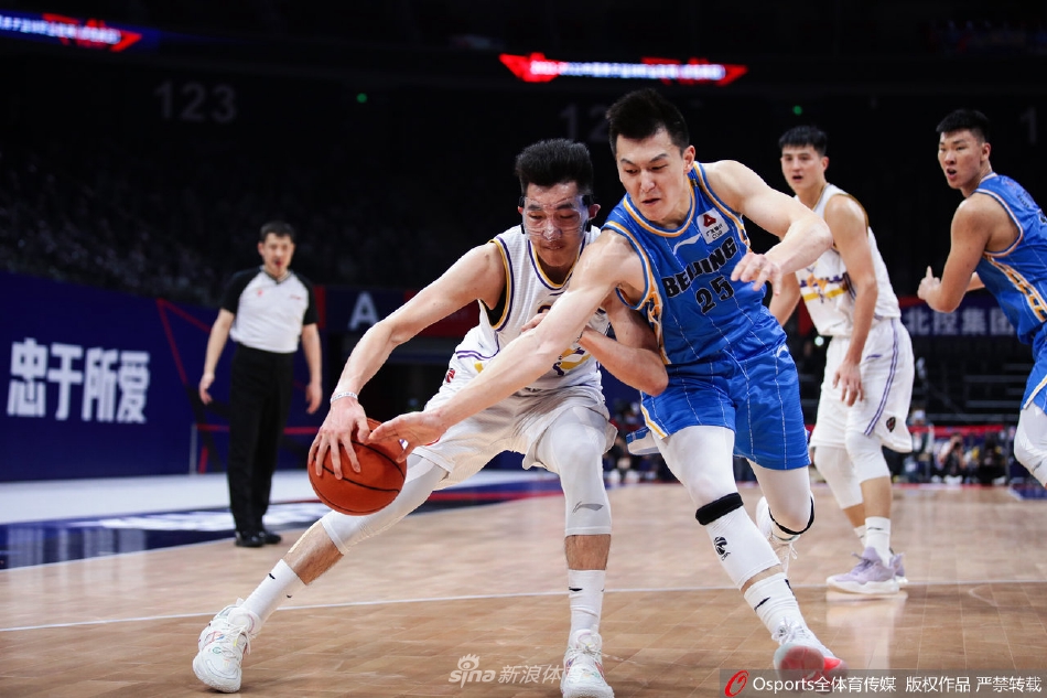 [CBA联赛]北京控股81：97负北京首钢