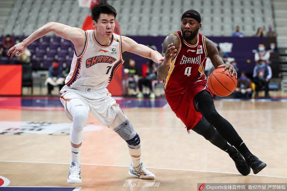 [CBA联赛]上海135：111胜山西