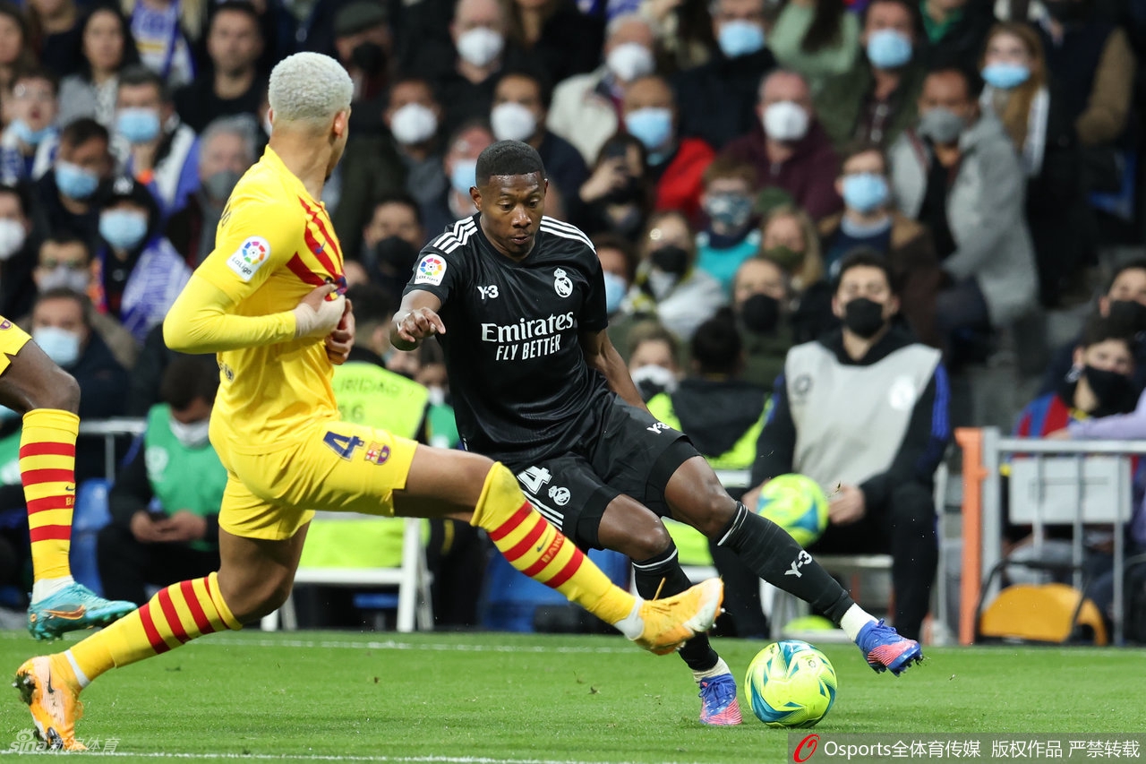 [西甲]皇马0-4巴萨 奥巴梅扬梅开二度