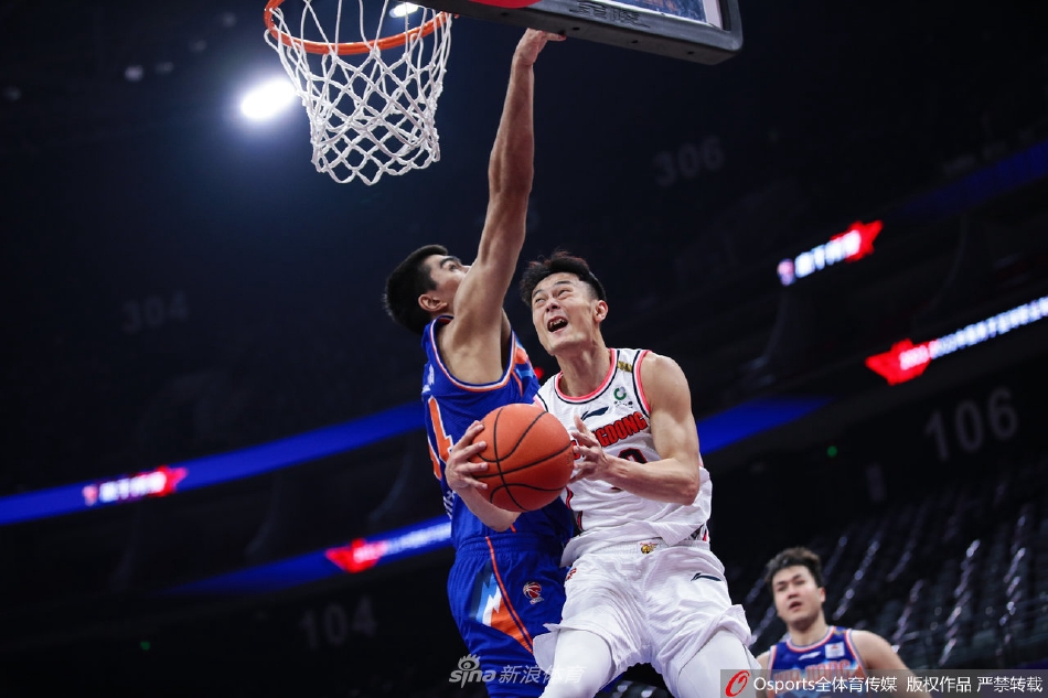 [CBA联赛]广东118：99胜新疆
