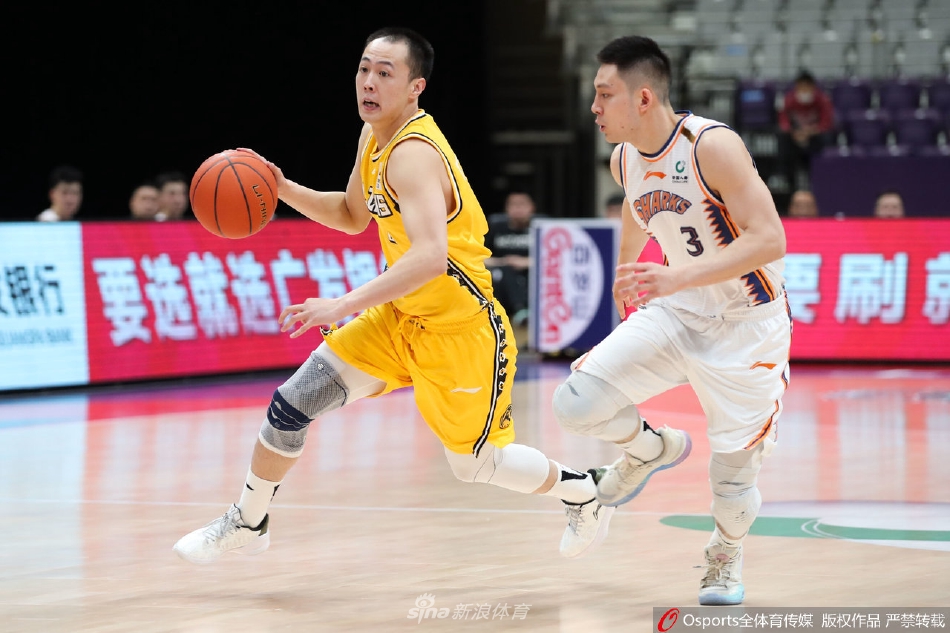 [CBA联赛]上海80：122负浙江