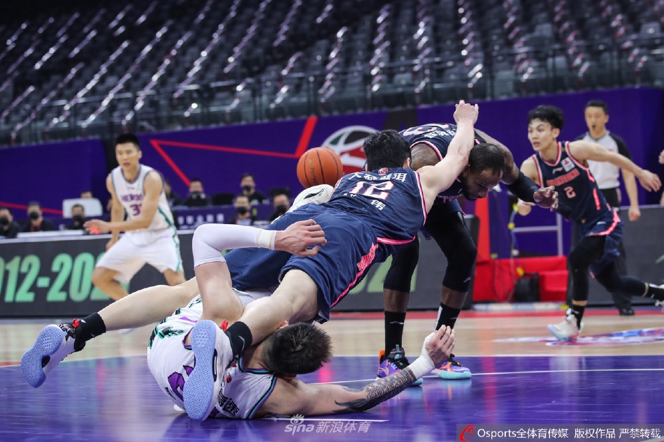 [CBA联赛]山东111：110胜广东