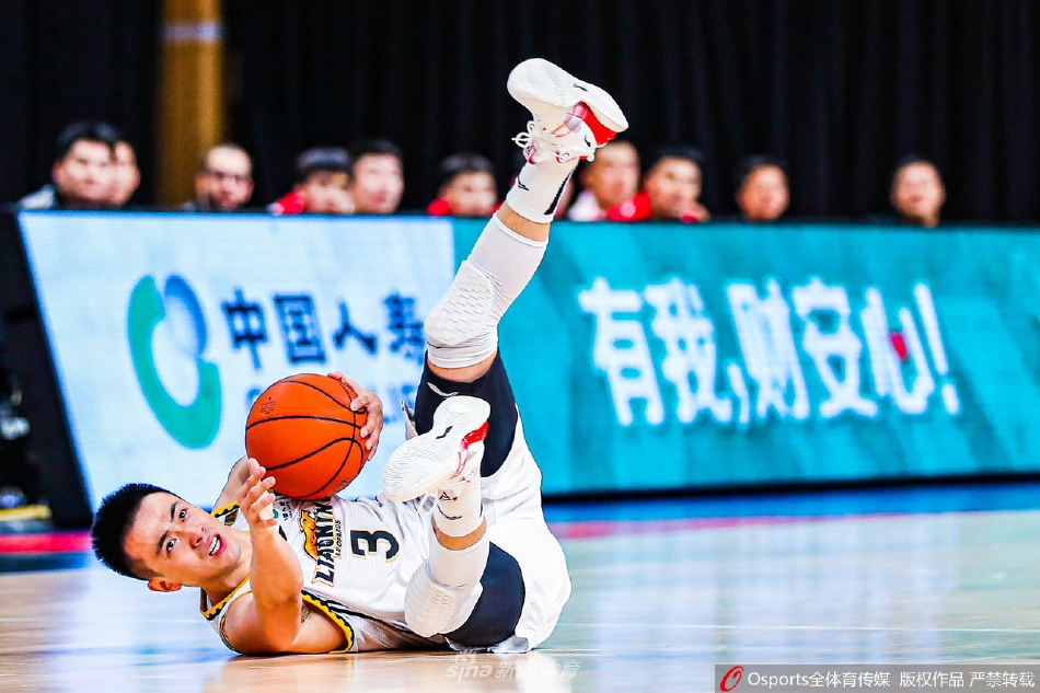 CBA联赛常规赛盘点 赵继伟荣膺本土抢断王