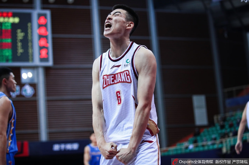 2021-2022赛季CBA联赛常规赛关键词：怒吼庆祝