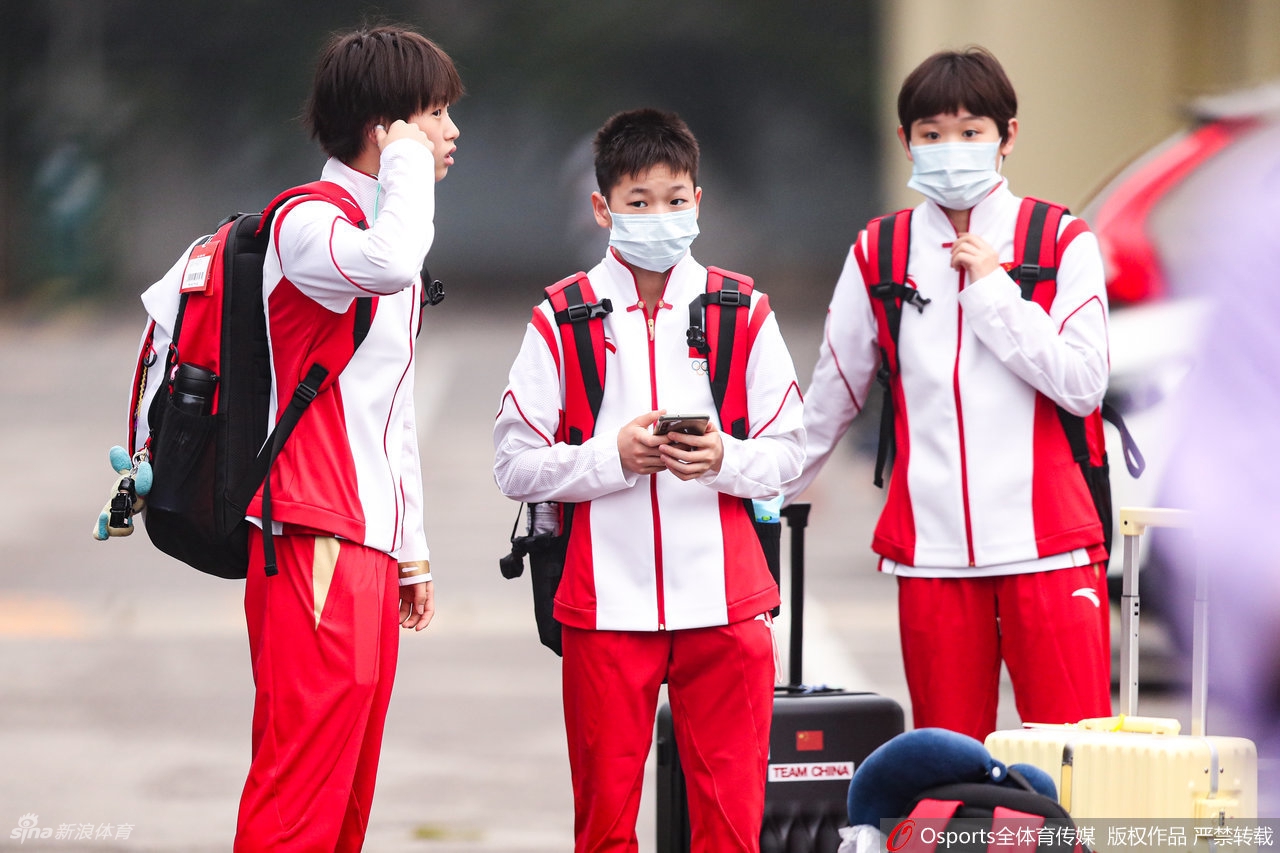 跳水精灵！全红婵15岁生日快乐