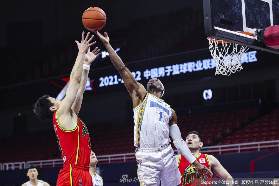 [CBA季后赛]首钢102：104负吉林