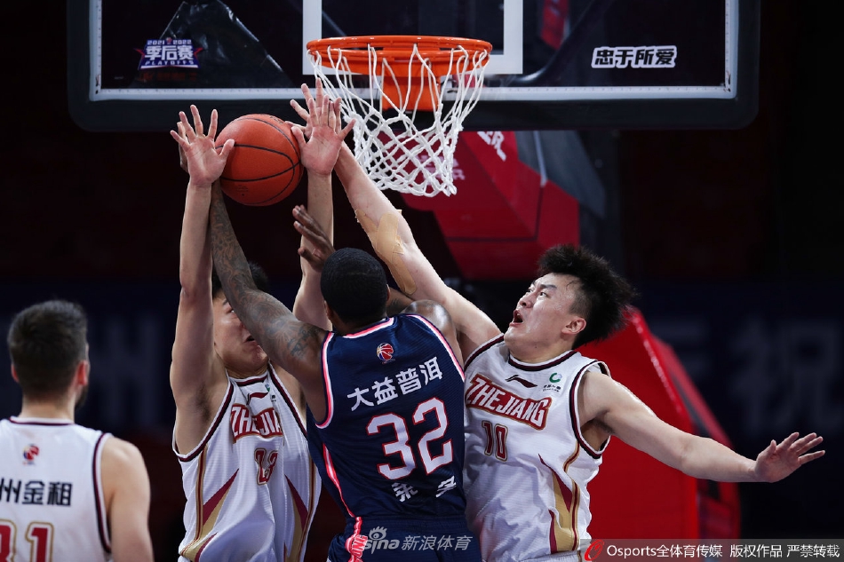 [CBA季后赛]浙江98：99负广东