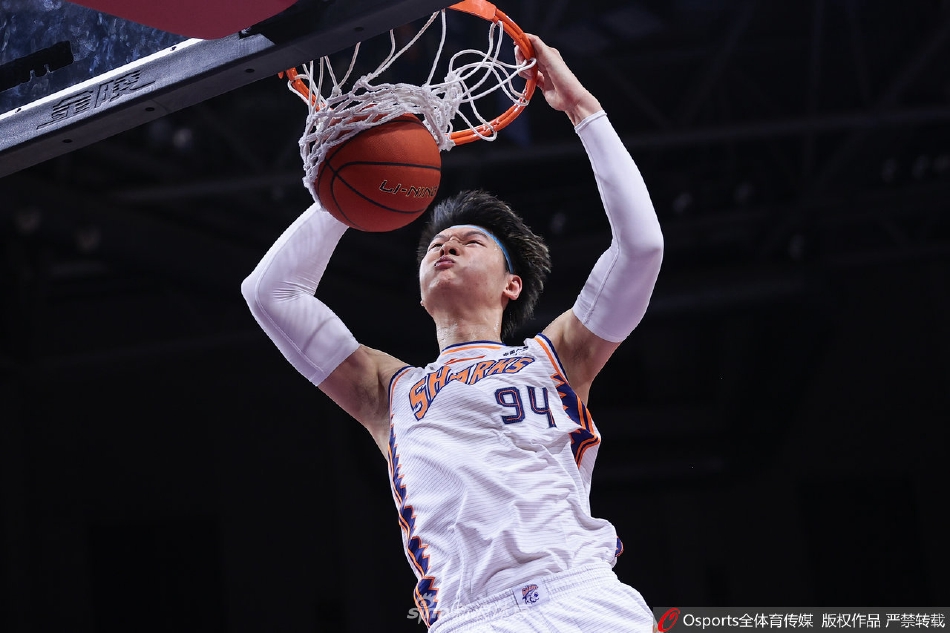 CBA联赛季后赛1/4决赛图片精选