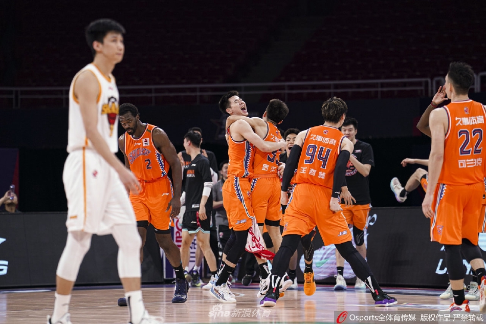 [CBA季后赛]深圳82：85负上海
