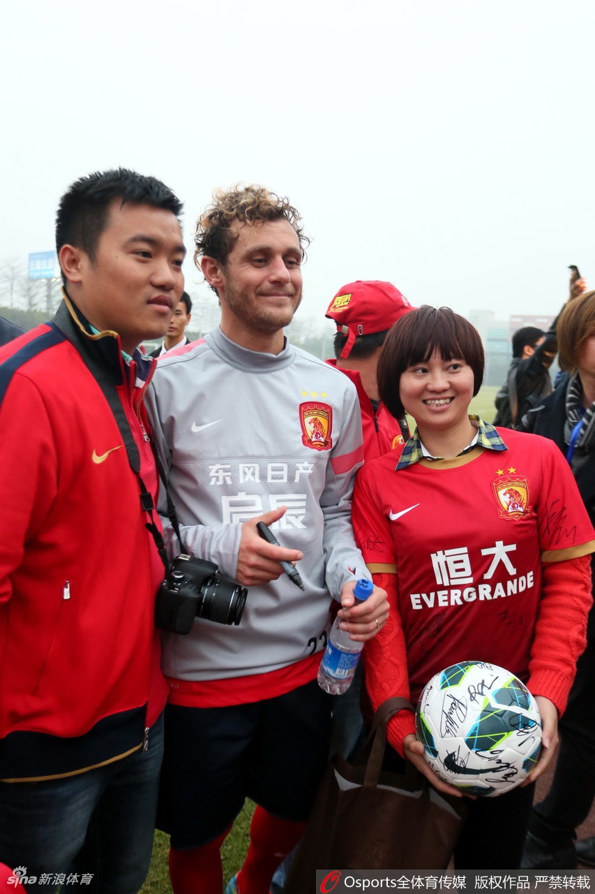 前恒大外援:中国文化让人着迷 中国球员技战术落后