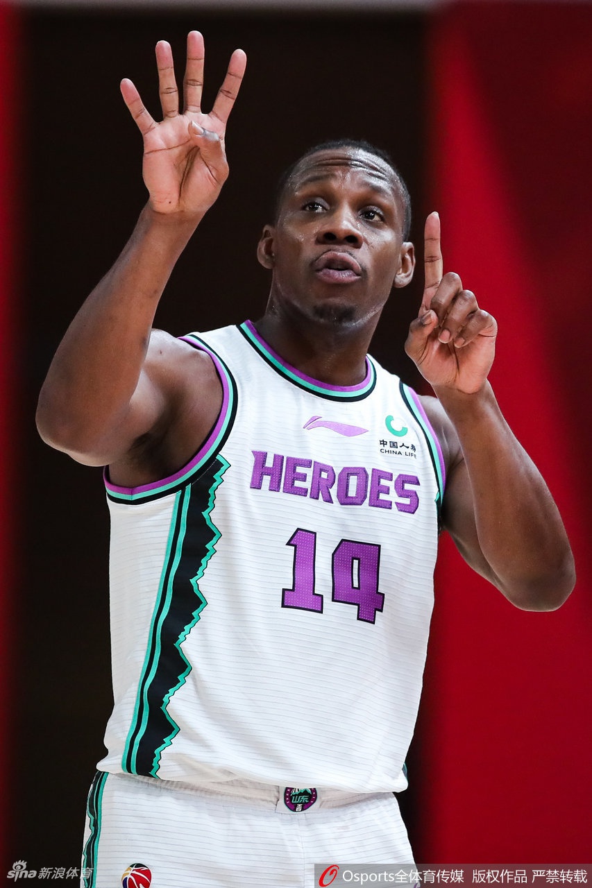 [CBA第15轮]山东111-105吉林 高诗岩砍35分17助攻