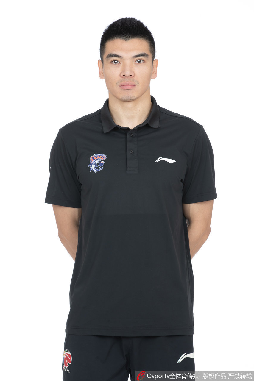 上海久事队队拍摄写真