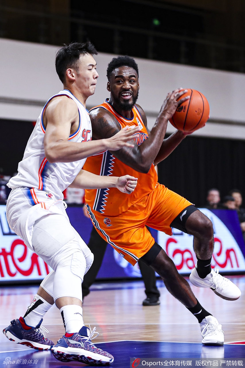 [CBA]上海118-84四川 王哲林17分