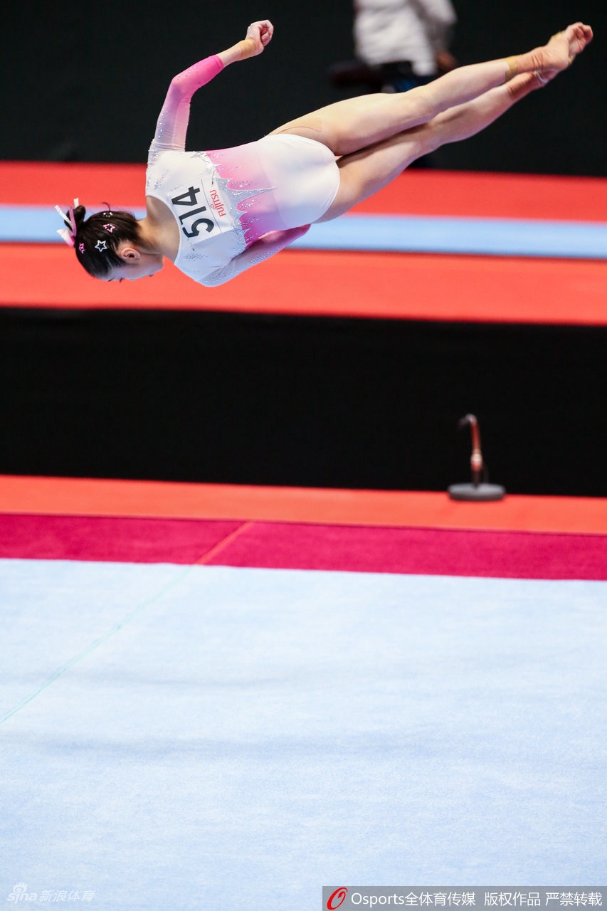 体操锦标赛女子全能韦筱圆获第六