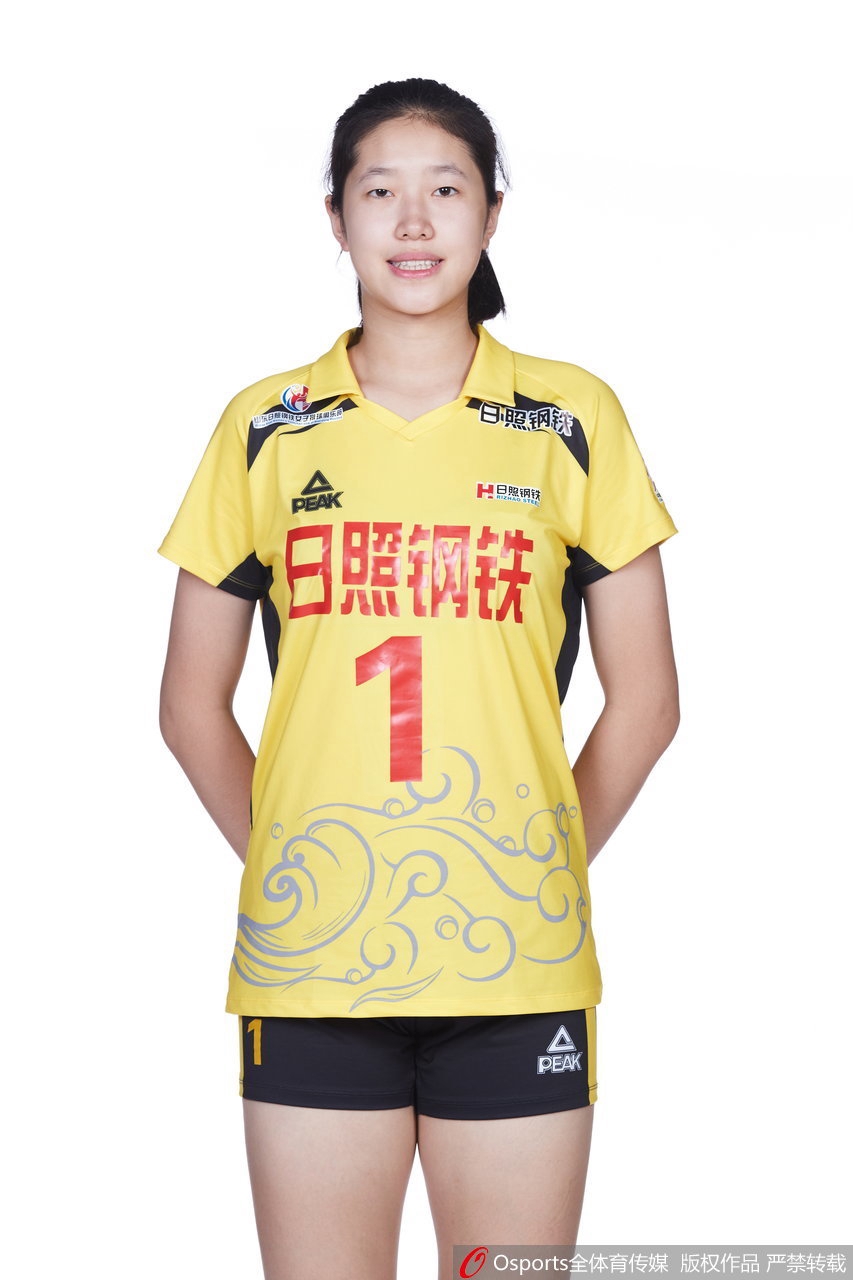 山东女排拍摄排超联赛官方写真