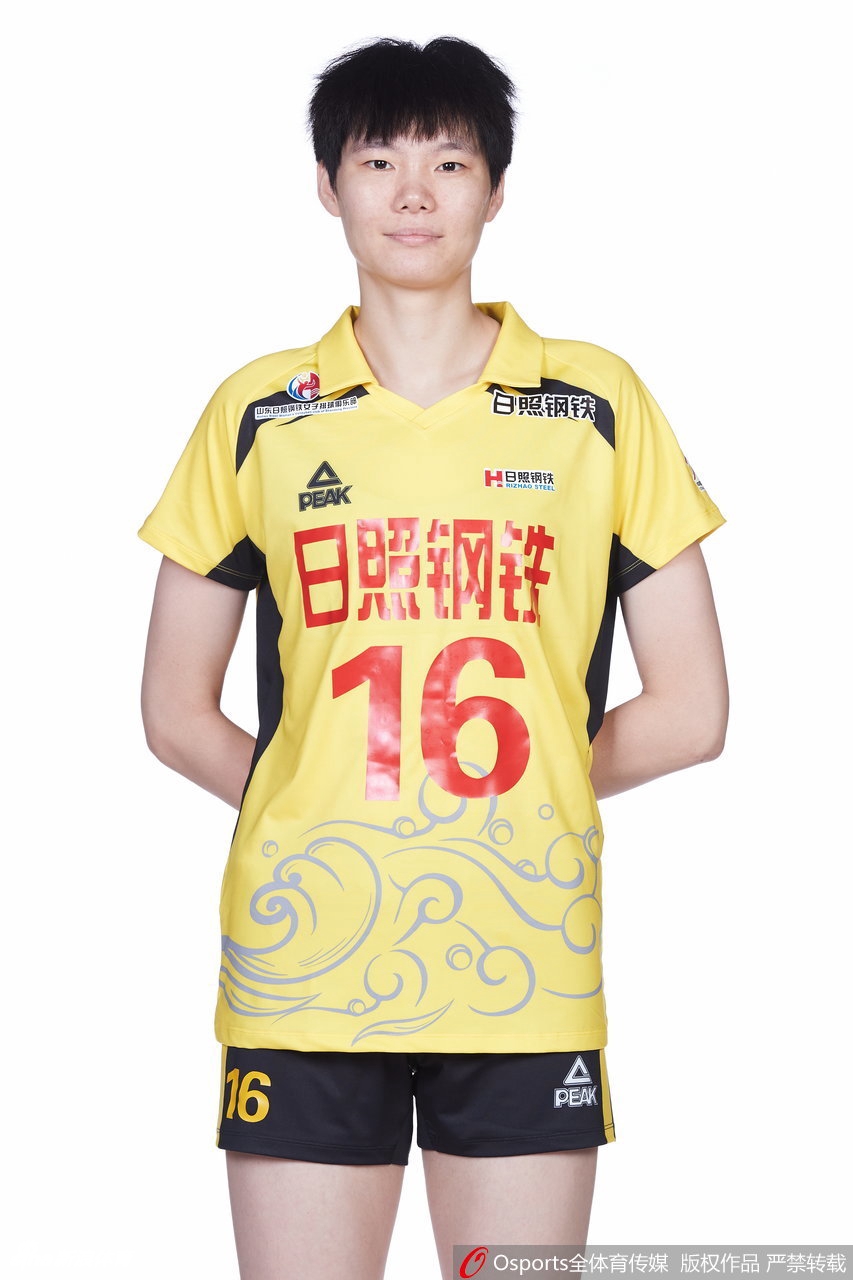山东女排拍摄排超联赛官方写真