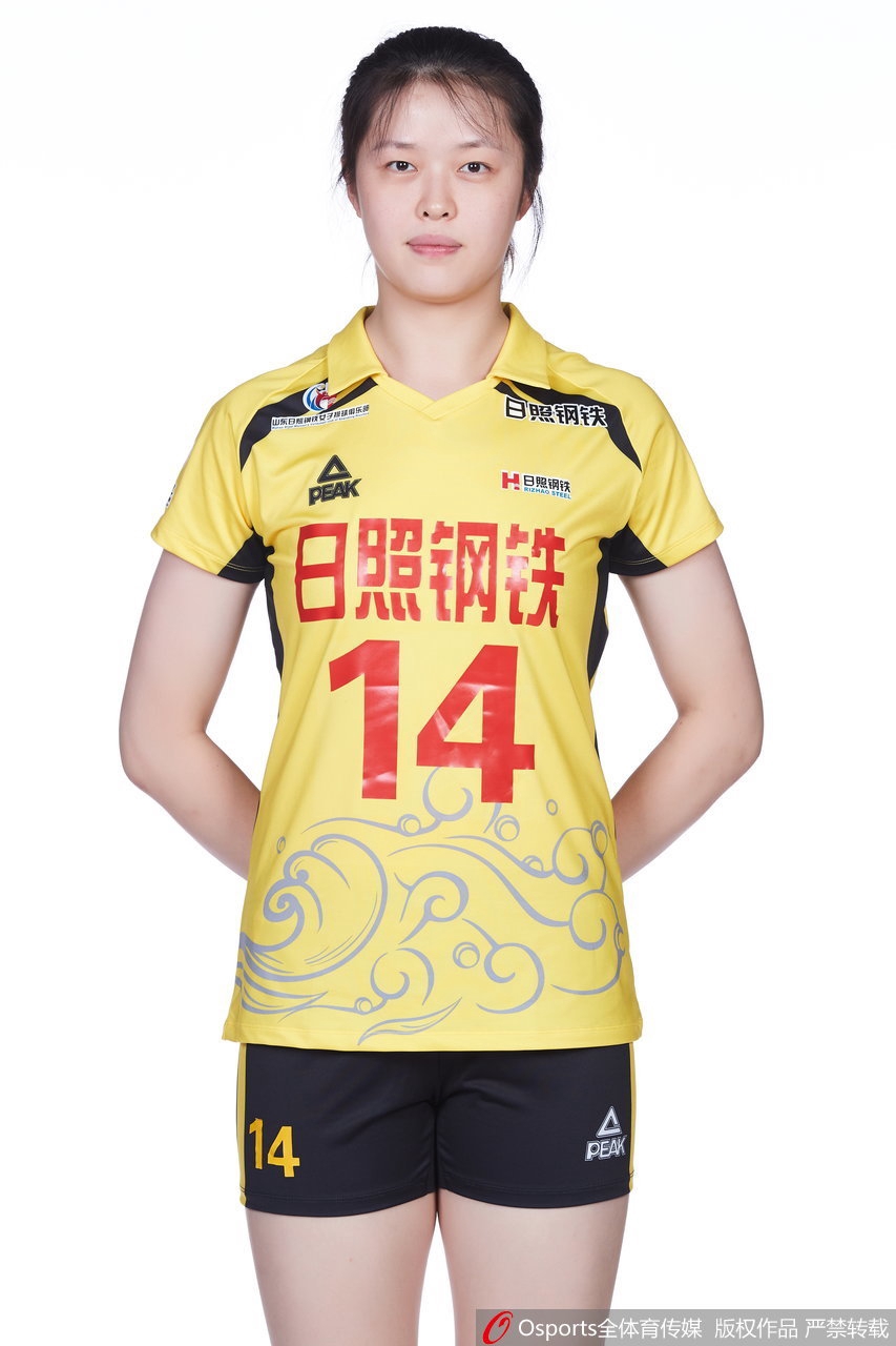山东女排拍摄排超联赛官方写真